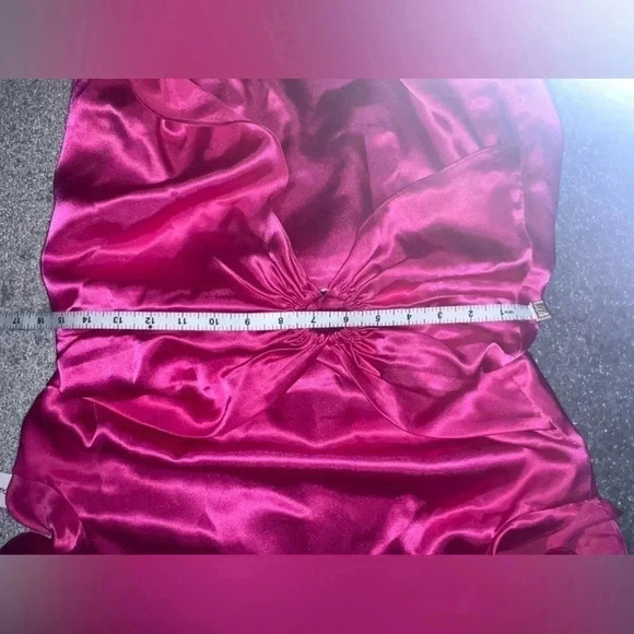 NWT | Shoshanna | Quinn Satin Jacquard Midi Dress in Raspberry | Size 6 - Picture 3 of 12